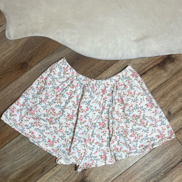 Victoria's Secret Other - vintage Victoria's Secret Country quality cotton floral sleep shorts